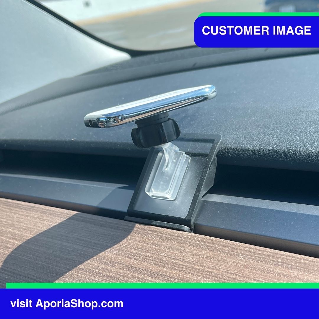 Customer image of MagSafe Wireless Charger Tesla Mount Air Vent inside Tesla side view